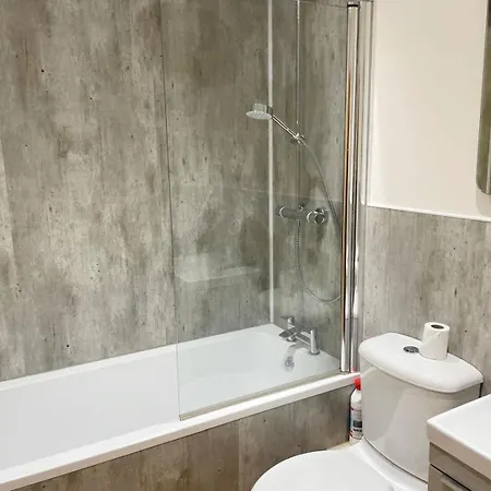 Apartment One Bed Maisonette In Centre Portland Square Bristol